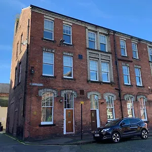 Thurnams House - Ground Floor Apartment